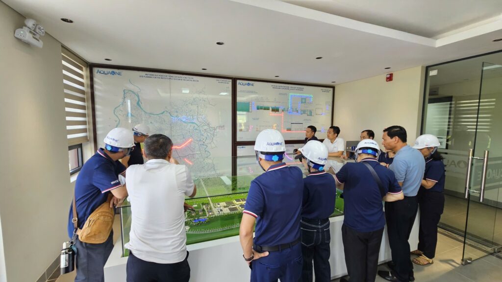 GIẢNG VIÊN KHOA CẤP THOÁT NƯỚC – TRƯỜNG ĐẠI HỌC XÂY DỰNG HÀ NỘI THAM QUAN NHÀ MÁY NƯỚC SẠCH HÒA BÌNH – XUÂN MAI – ảnh 1
