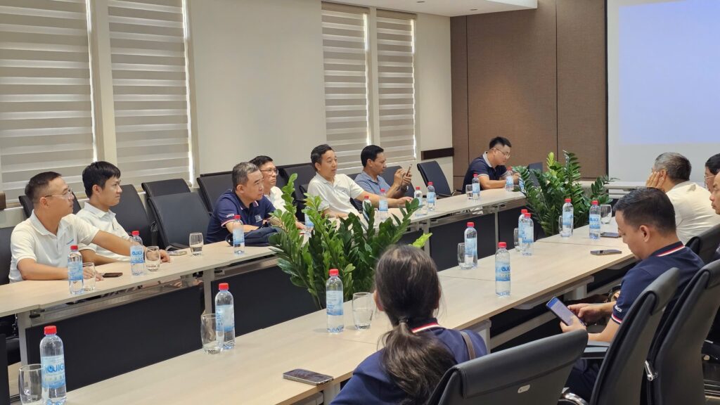 GIẢNG VIÊN KHOA CẤP THOÁT NƯỚC – TRƯỜNG ĐẠI HỌC XÂY DỰNG HÀ NỘI THAM QUAN NHÀ MÁY NƯỚC SẠCH HÒA BÌNH – XUÂN MAI – ảnh 8