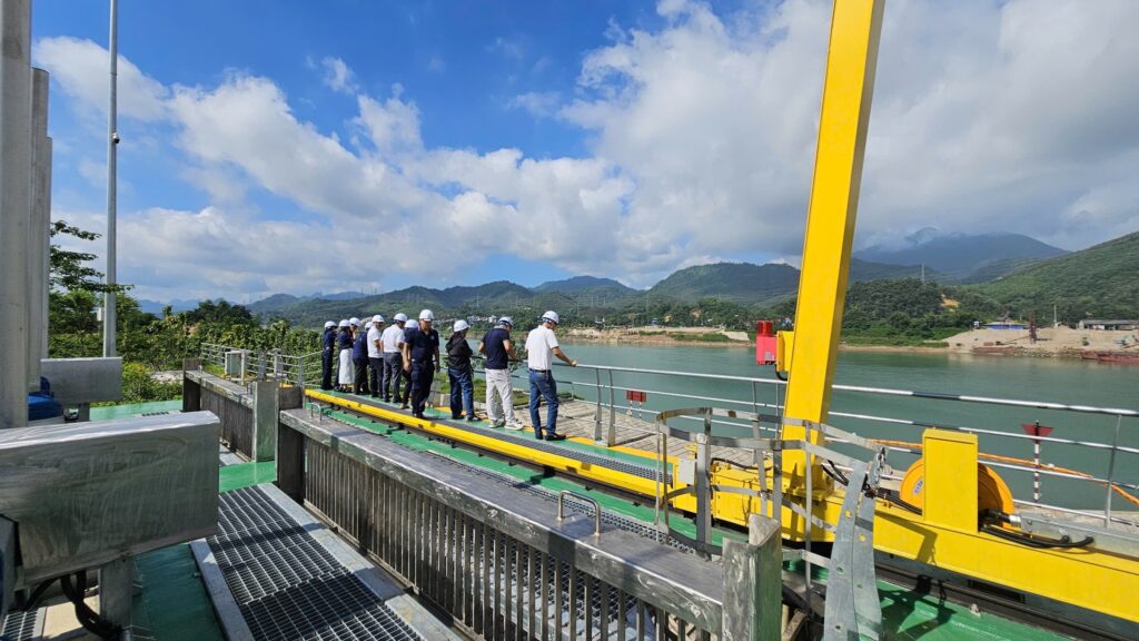GIẢNG VIÊN KHOA CẤP THOÁT NƯỚC – TRƯỜNG ĐẠI HỌC XÂY DỰNG HÀ NỘI THAM QUAN NHÀ MÁY NƯỚC SẠCH HÒA BÌNH – XUÂN MAI – ảnh 9